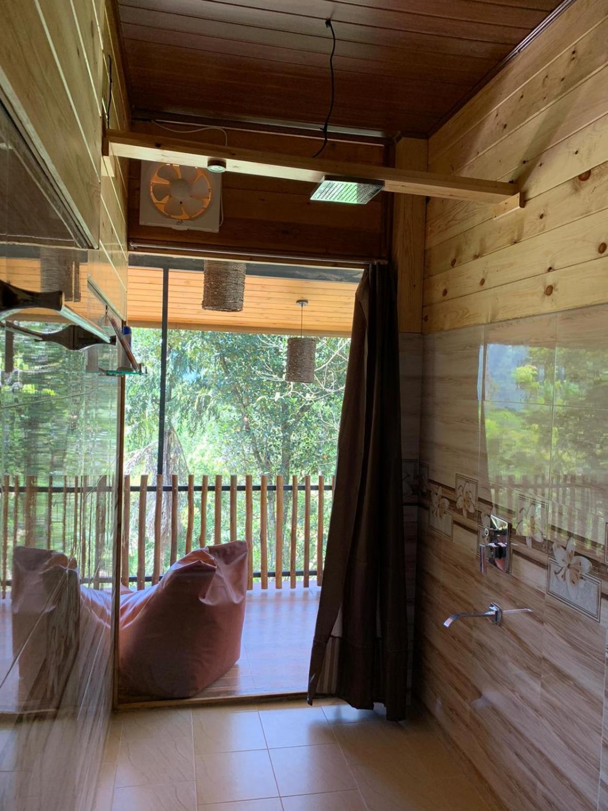 Ella Wood Cabin Δωμάτιο φωτογραφία